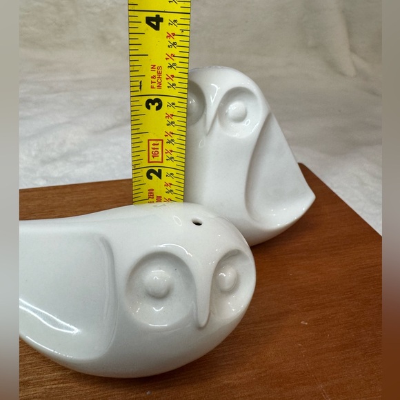 Jonathan Adler "Owl" Salt and Pepper Shakers, White - Picture 10 of 13